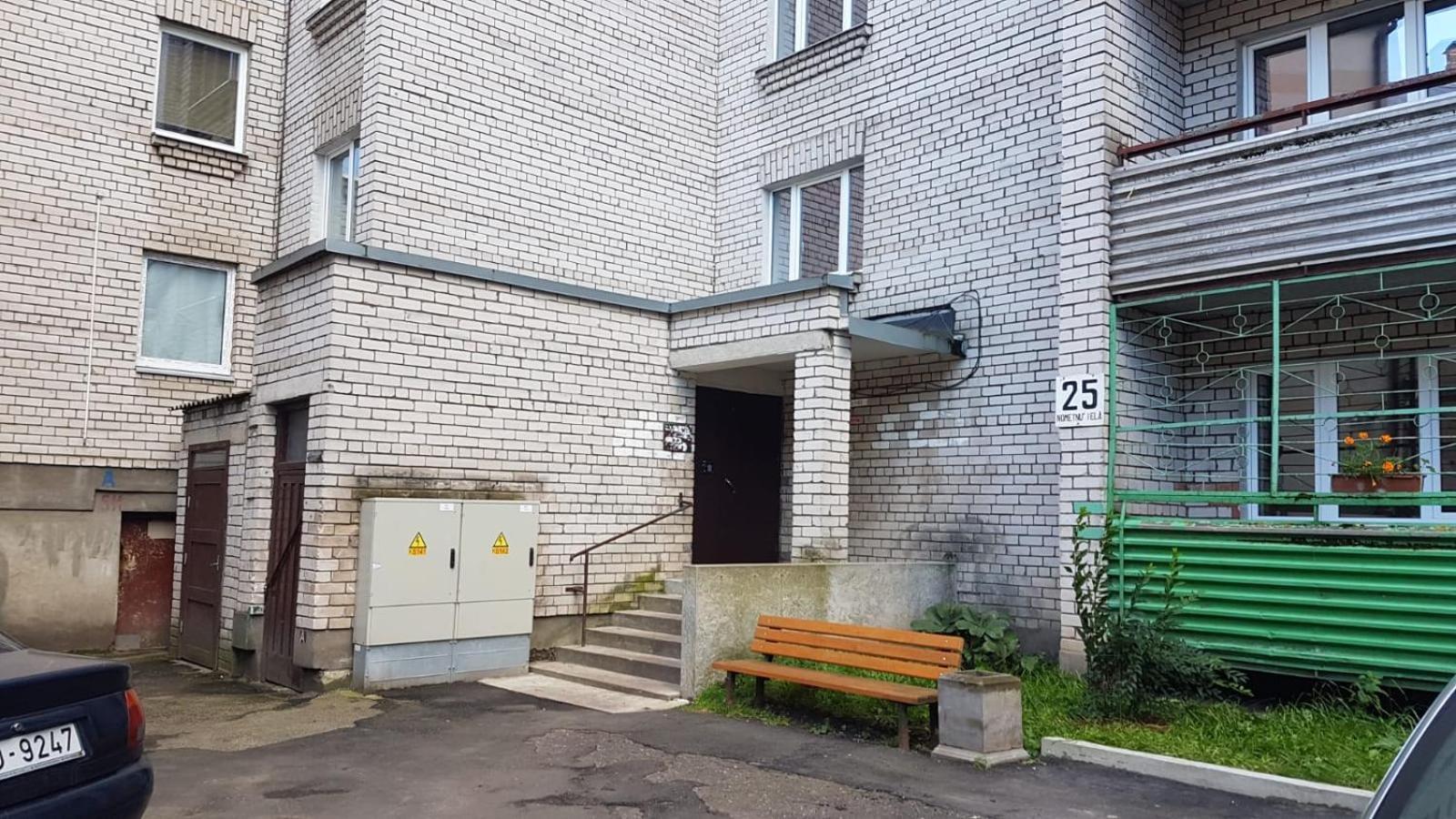 Apartament Erfolg 1 Daugavpils Exterior photo